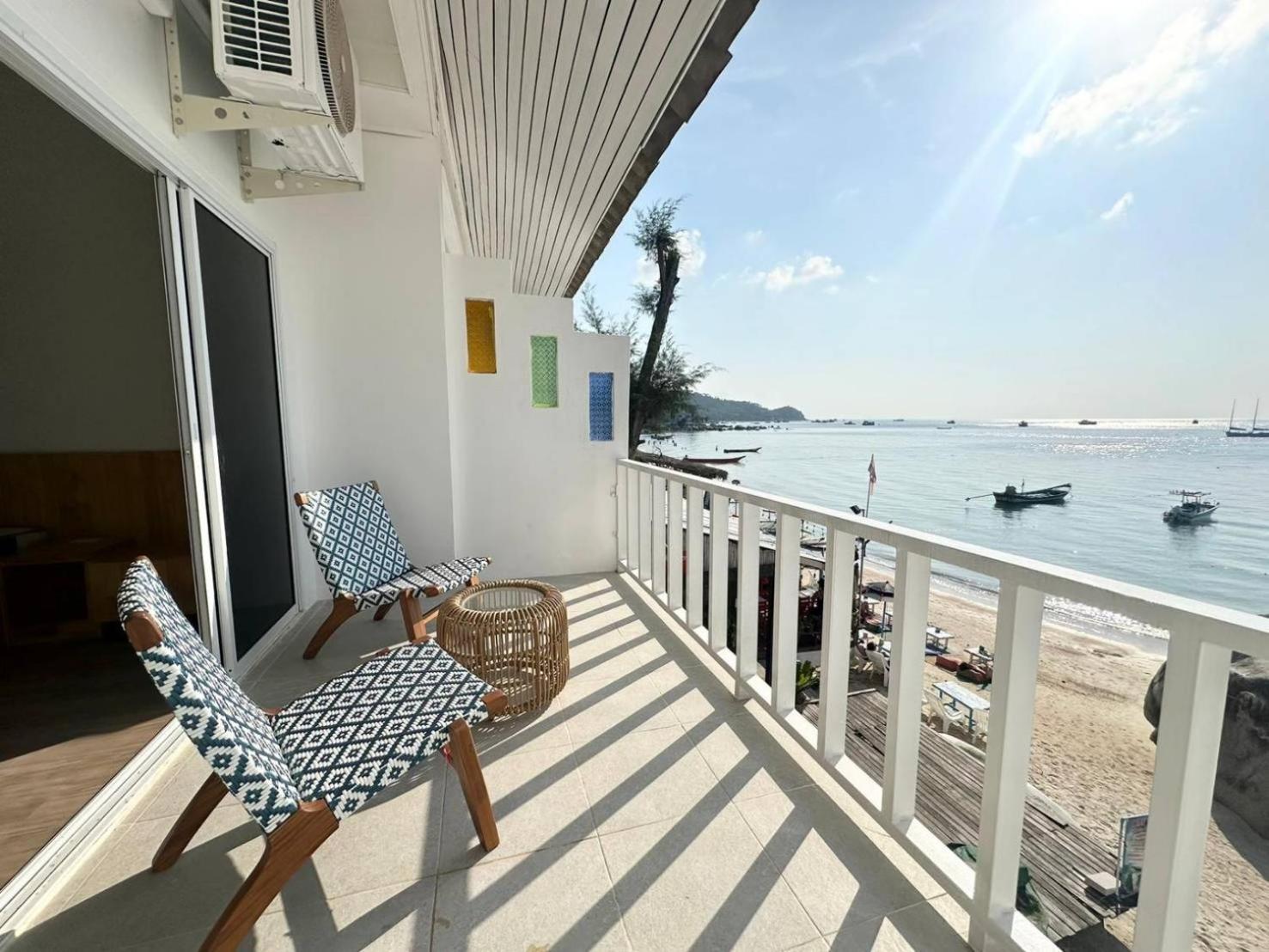 Ibiza Beach Club Koh Tao Exterior photo