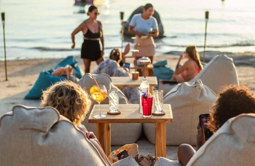 Ibiza Beach Club Koh Tao Exterior photo